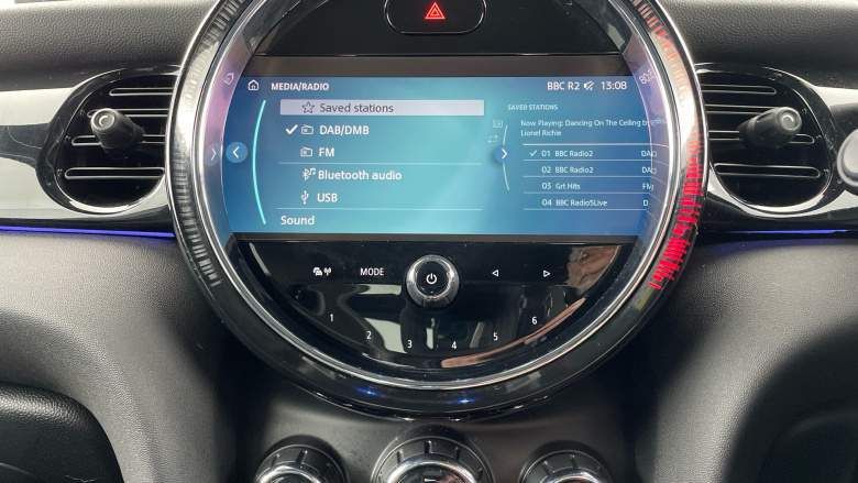 MINI Hatchback 2.0 Cooper S Sport 5dr Auto [Comfort/Nav Pack] Petrol Hatchback